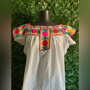 White Artesanal Top